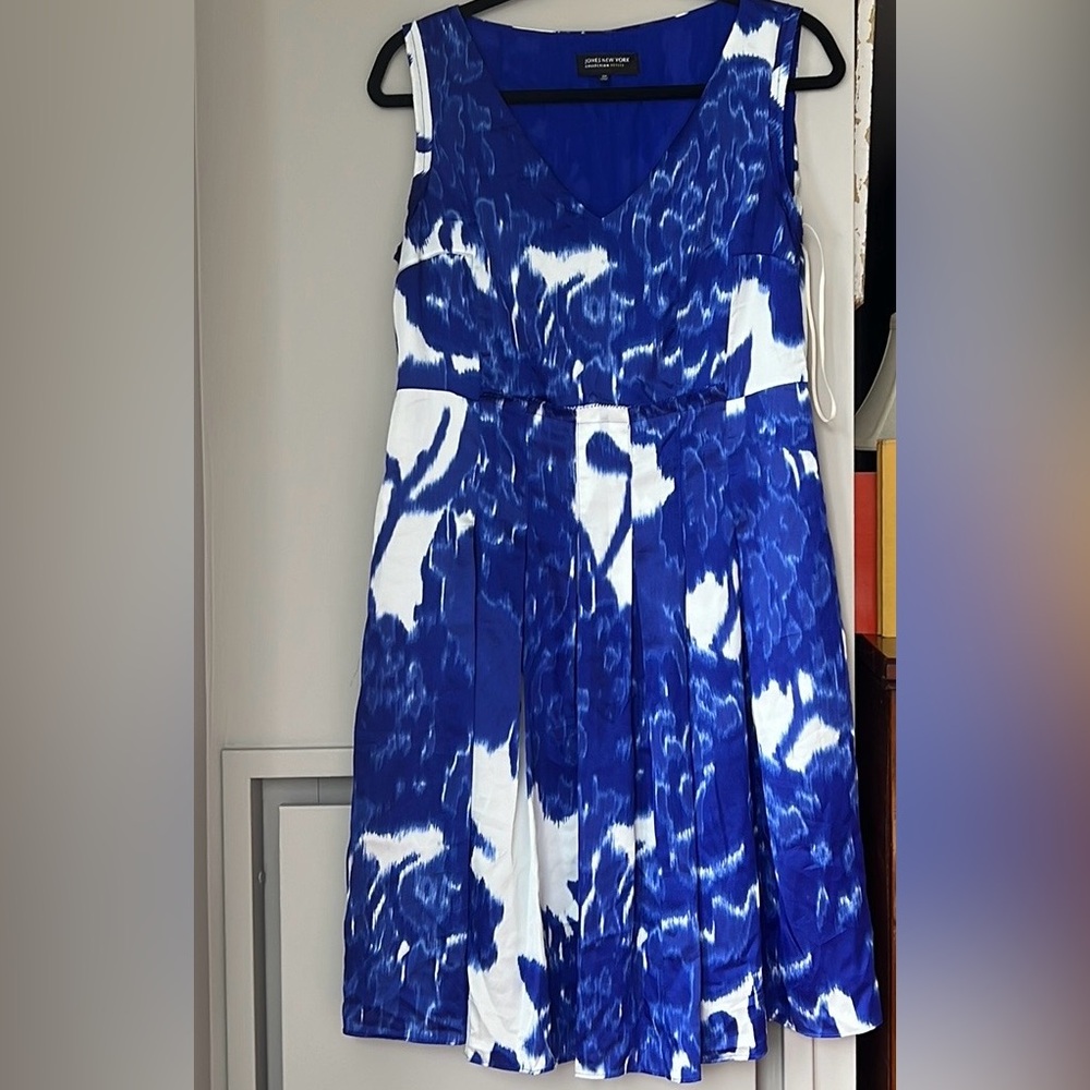 NWOT Jones New York printed dress, size 10P
